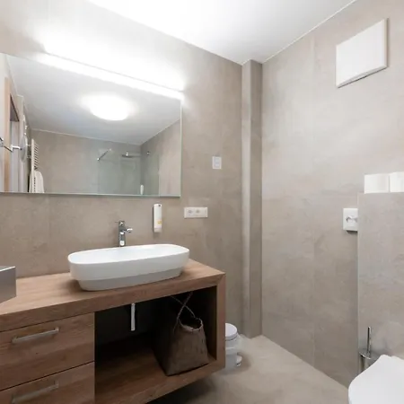 Hotel Lisetta Dorf Tirol