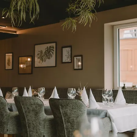 Lisetta Hotel Tirolo