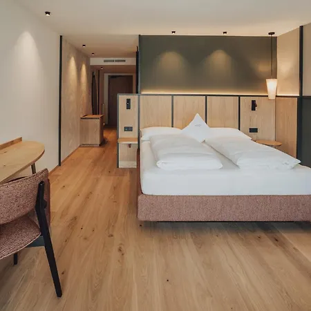 Hotel Lisetta 4*